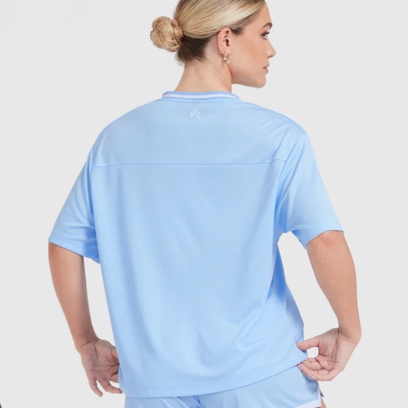 ISO not for sale Oner active varsity top - powdered blue or cream - Picture 2 of 3